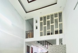 HẺM XE HƠI THÔNG KÊNH THAM LƯƠNG - 70M2 - 2PN -  NHÀ CÒN Ở TỐT - SỔ ĐẸP HOÀN CÔNG ĐỦ